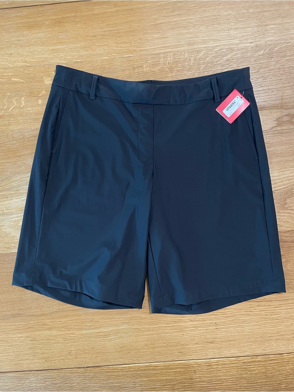 NWT SPANX Sunshine 10” Bermuda Shorts Black, Large